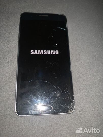 Телефон Samsung galaxy a7 2016