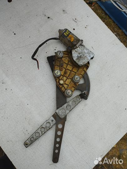 Стеклоподъёмник задний левый vоlvo 760 вольво 760