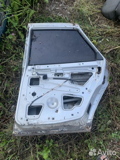 Дверь ваз 2112