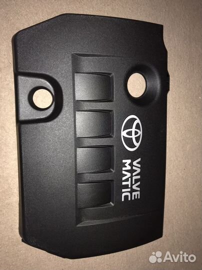 Крышка двигателя декоративная Тойота Авенсис Т 270