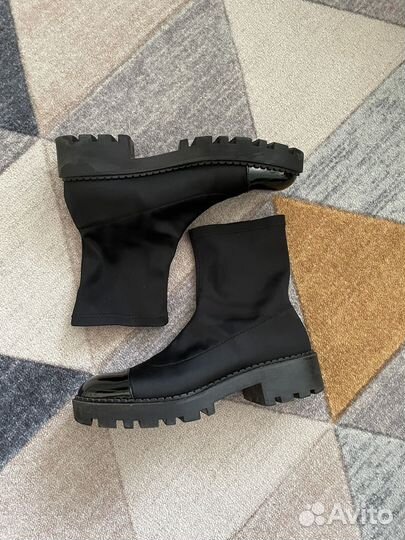 Ботинки zara р39