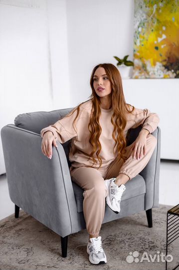 Костюм женский спортивный 42/44