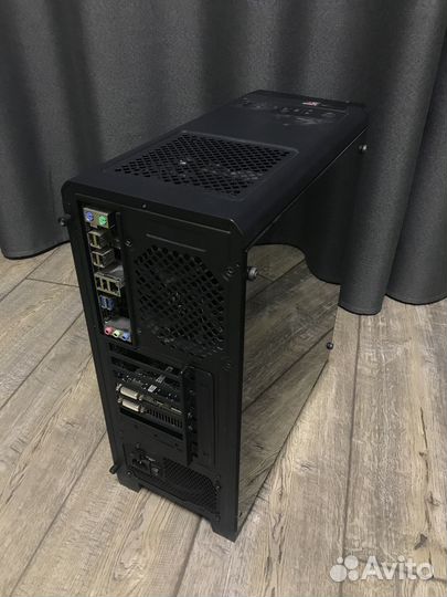 Настольный компьютер