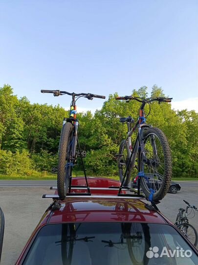Багажник для велосипеда на авто