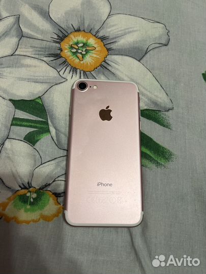 iPhone 7, 32 ГБ