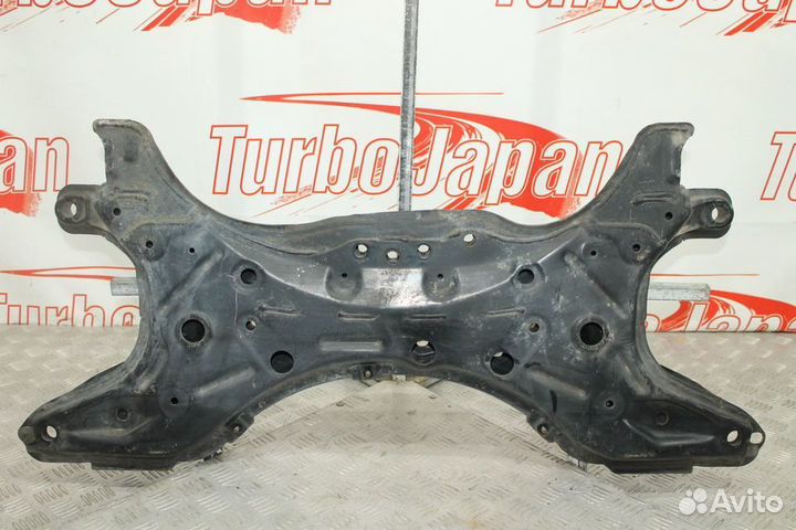 Подрамник передний Toyota Prius 20 W20 NHW20