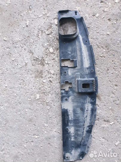 Hyundai tucson накладка решетки радиатора