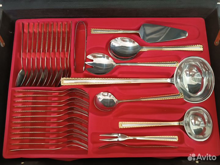 Hабор столoвых приборов 