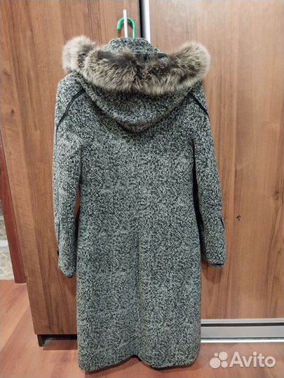 Пальто женское зимнее р.46., отличном состоянии