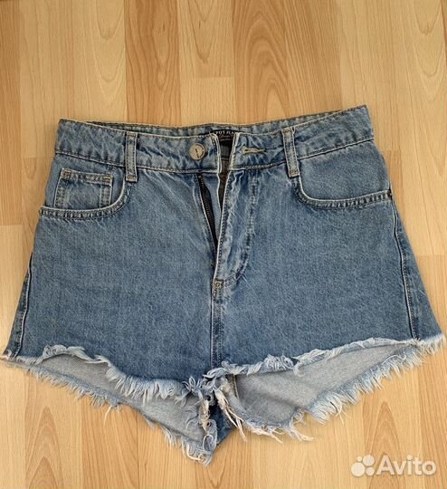Женские джинсовые шорты