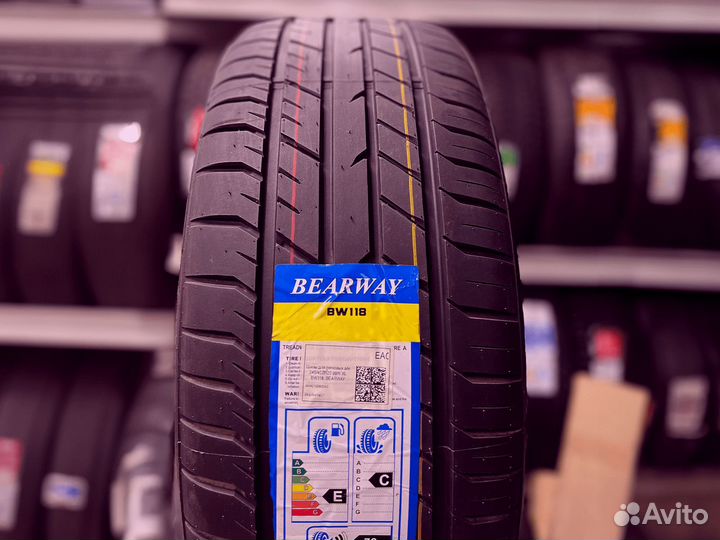 Bearway BW118 275/35 R19 129T
