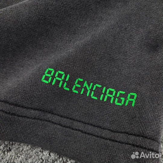 Шорты Balenciaga Green Number Logo
