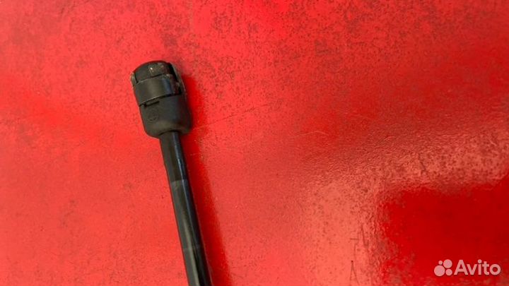 Амортизатор капота Audi A6 C6 BDW 2.4 2004—2008