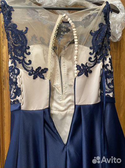 Вечернее платье в пол 48-50