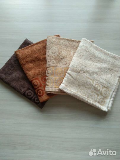 Набор махровых полотенец 4 штуки