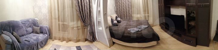 2-к. квартира, 77 м², 3/9 эт.