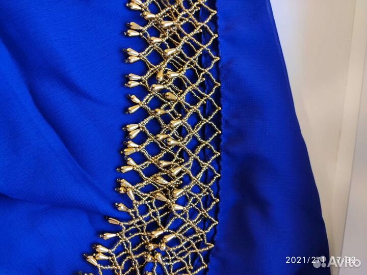 Платок с бахромой из стекляруса