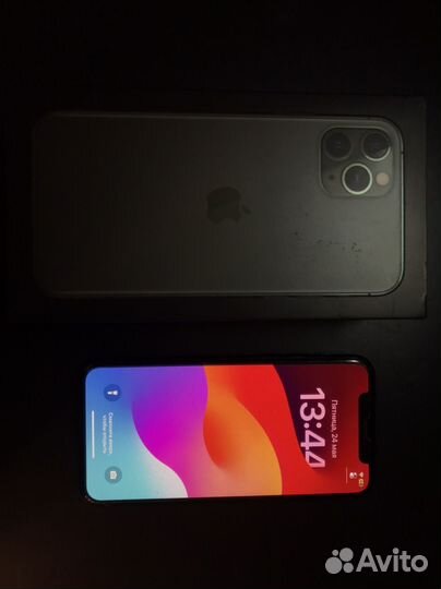 iPhone 11 Pro, 64 ГБ