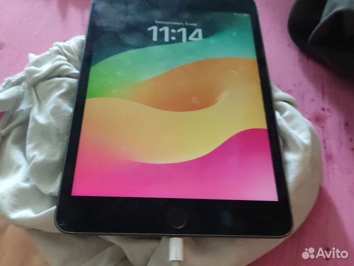 iPad mini 5 64gb iOS 17 и цена оконч с уч косяков