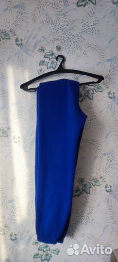 Спортивный костюм женский