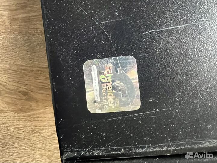 APC SMX 3000 HV NC источник беспереб питания