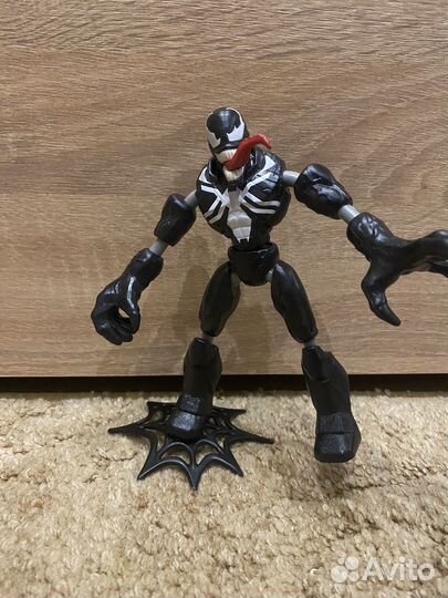 Фигурка веном