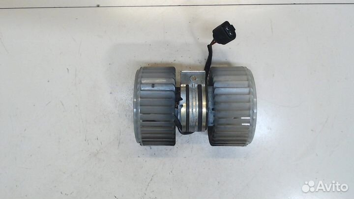 Двигатель отопителя Audi A8 (D3), 2003