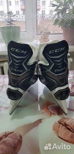 Хоккейные коньки bauer 34