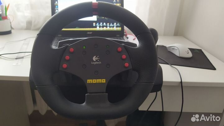 Logitech momo racing