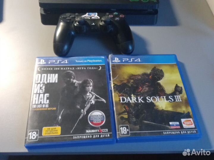 Игровая приставка ps4