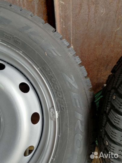 Pirelli Ice Zero 185/65 R15