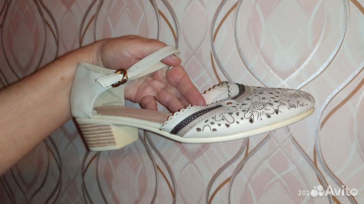 Босоножки женские. Кожа 41 размер