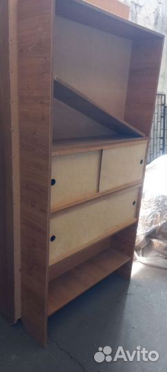 Шкаф