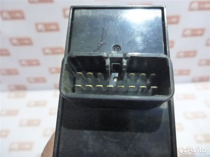 Блок управления стеклоподъёмниками передний левый