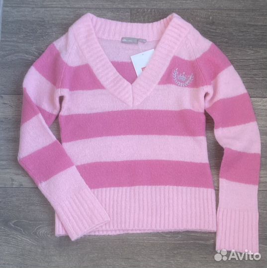 Свитер 122-128 Новый