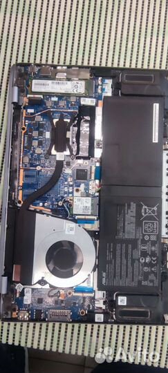 Asus zenbook 14 ux431F i7-10510U.16GB.M2.SSD.1TB