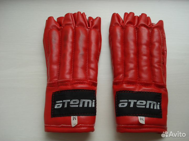 Перчатки Atemi