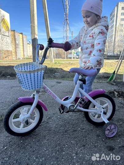 Велосипед детский 4 колесный