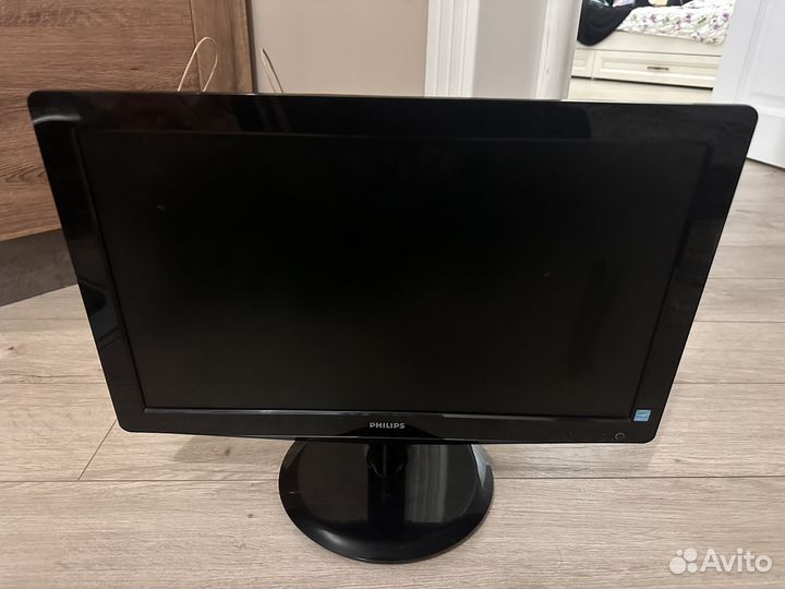 Монитор philips