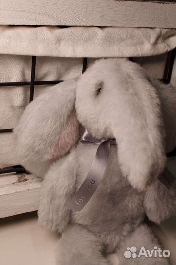 Слоник плюшевый