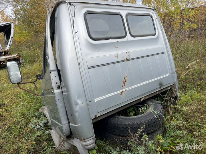 Кабина Валдай