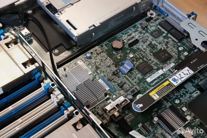Сервер HP 4LFF DL360 Gen9 Xeon E5-2680v4