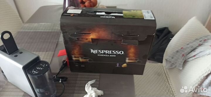 Кофемашина Nespresso Essenza Mini c30