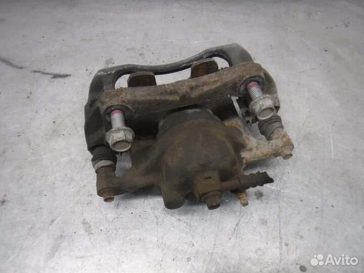 Суппорт передний левый Chevrolet Cruze F16D3 2012