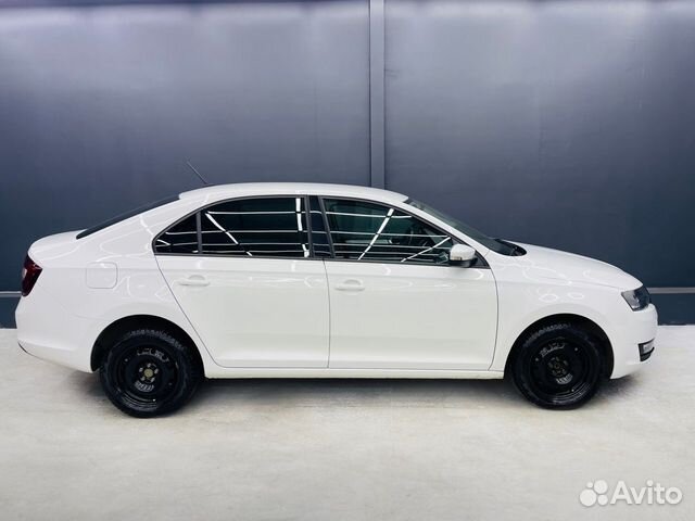 Skoda Rapid 1.6 AT, 2018, 43 445 км