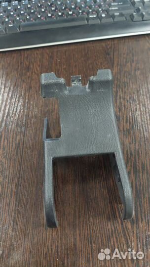 Пластик салона Nissan Patrol