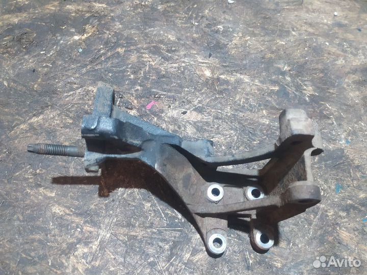 Кронштейн генератора Ford Mondeo I (1993—1996) 1, I, FD