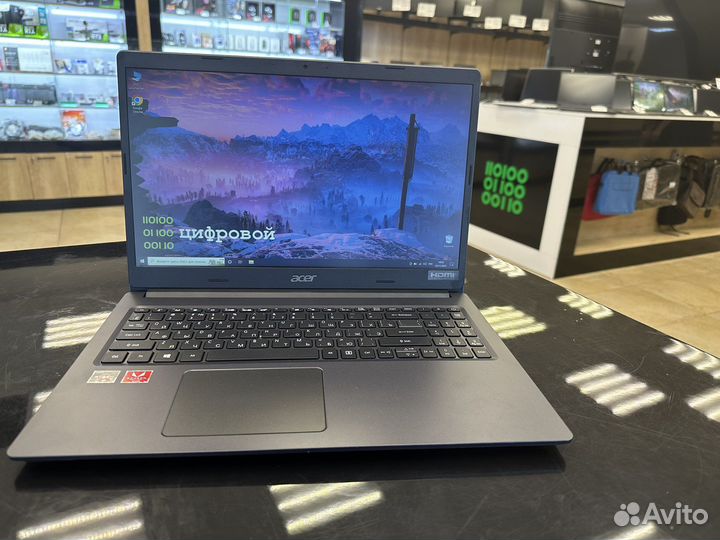 NEW/ Acer Aspire3/15,6