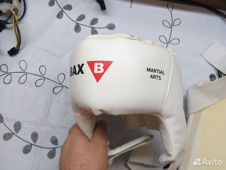 Защитный шлем карате