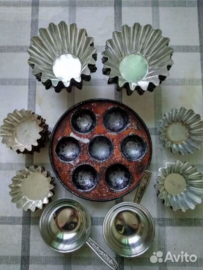 Посуда для кухни СССР Формы для кексов мясорубка